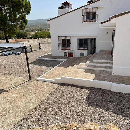 Djm Palms - Shared Casa Rural - Casa Rural Compartida - No Es Una Casa Privada Ayora Zewnętrze zdjęcie