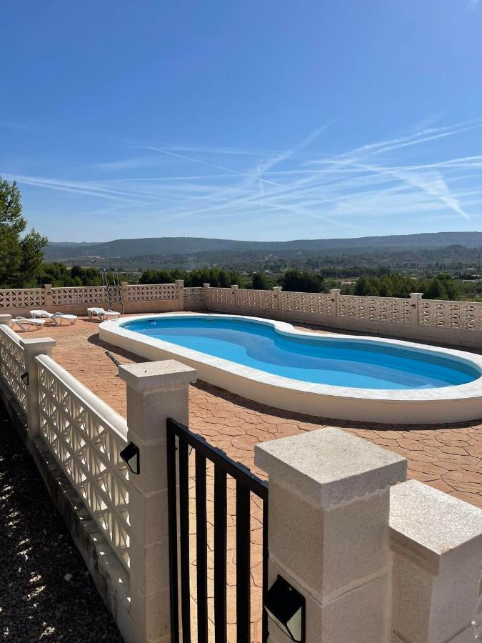 Djm Palms - Shared Casa Rural - Casa Rural Compartida - No Es Una Casa Privada Ayora Zewnętrze zdjęcie