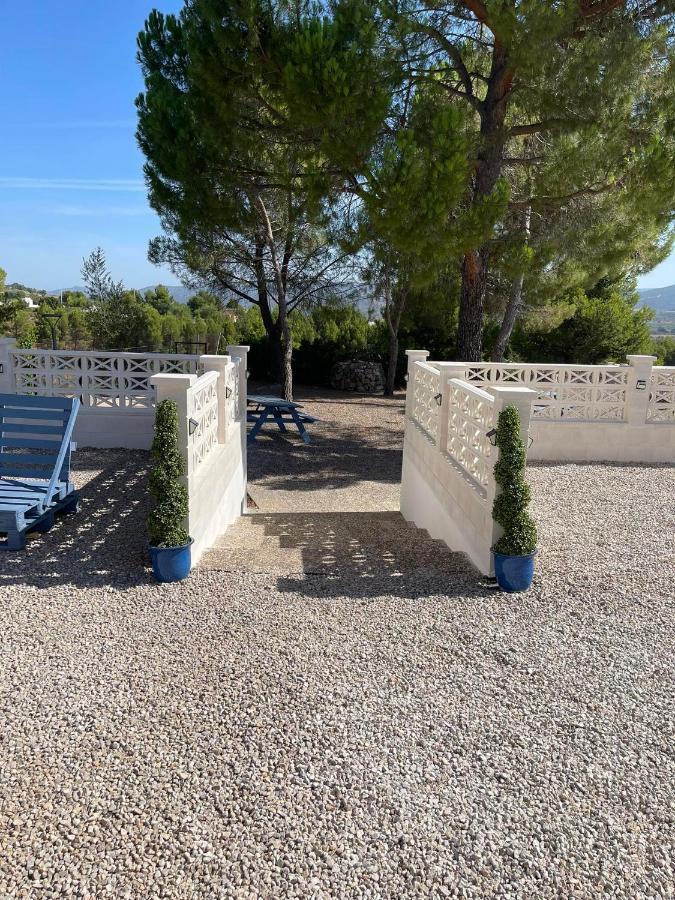 Djm Palms - Shared Casa Rural - Casa Rural Compartida - No Es Una Casa Privada Ayora Zewnętrze zdjęcie